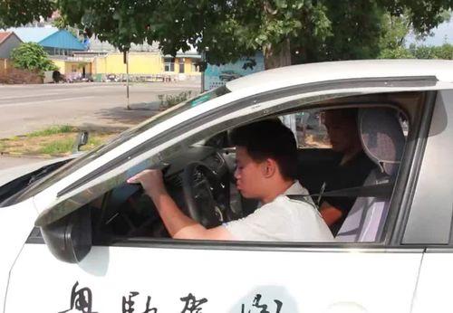 倒车修正方向技巧视频,视频解析高效驾驶秘籍